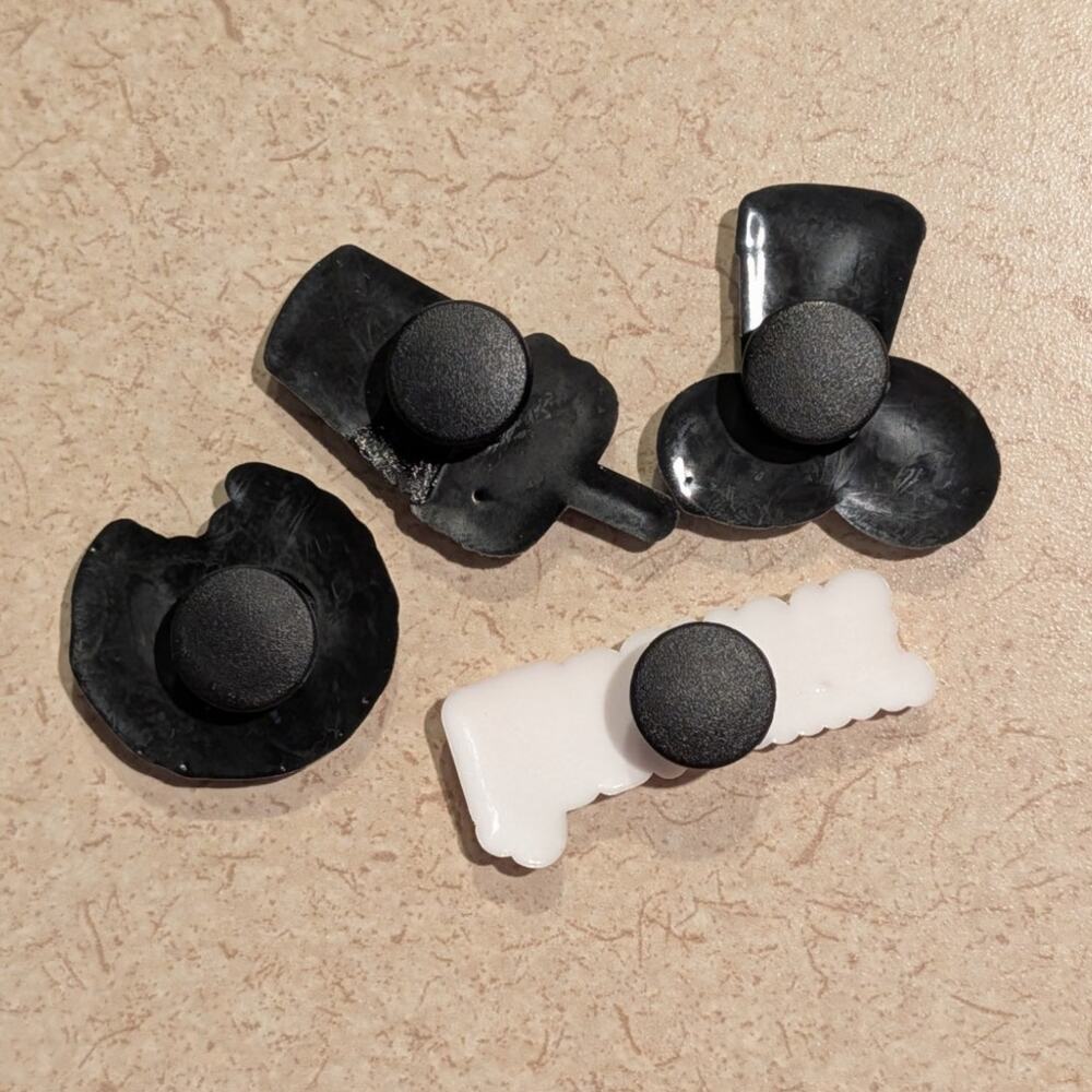 Dunkin Donuts Croc Charms Jibbitz - set of 4 - Picture 2 of 2